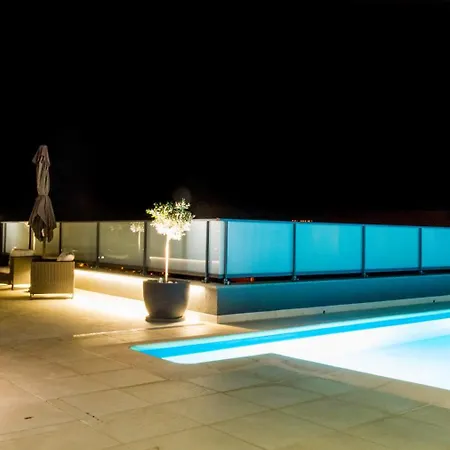 Сasa de vacaciones A&m House