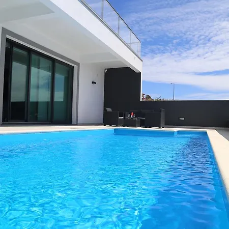 Ferienhaus A&m House *